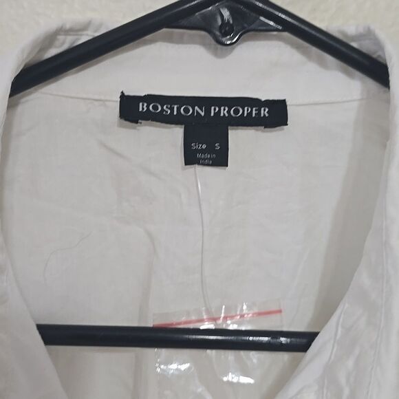 NWOT Boston Proper Illusion Embroidered Sleeve Shirt  S - Picture 3 of 8
